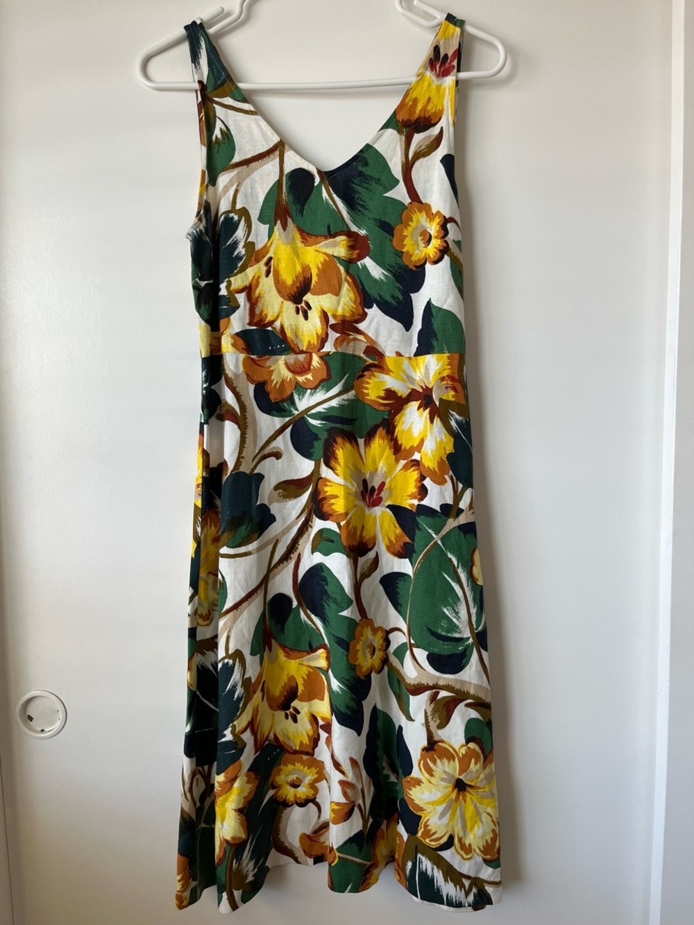 Ann Taylor Linen Blend Floral Yellow & Green V-Neck Sundress
